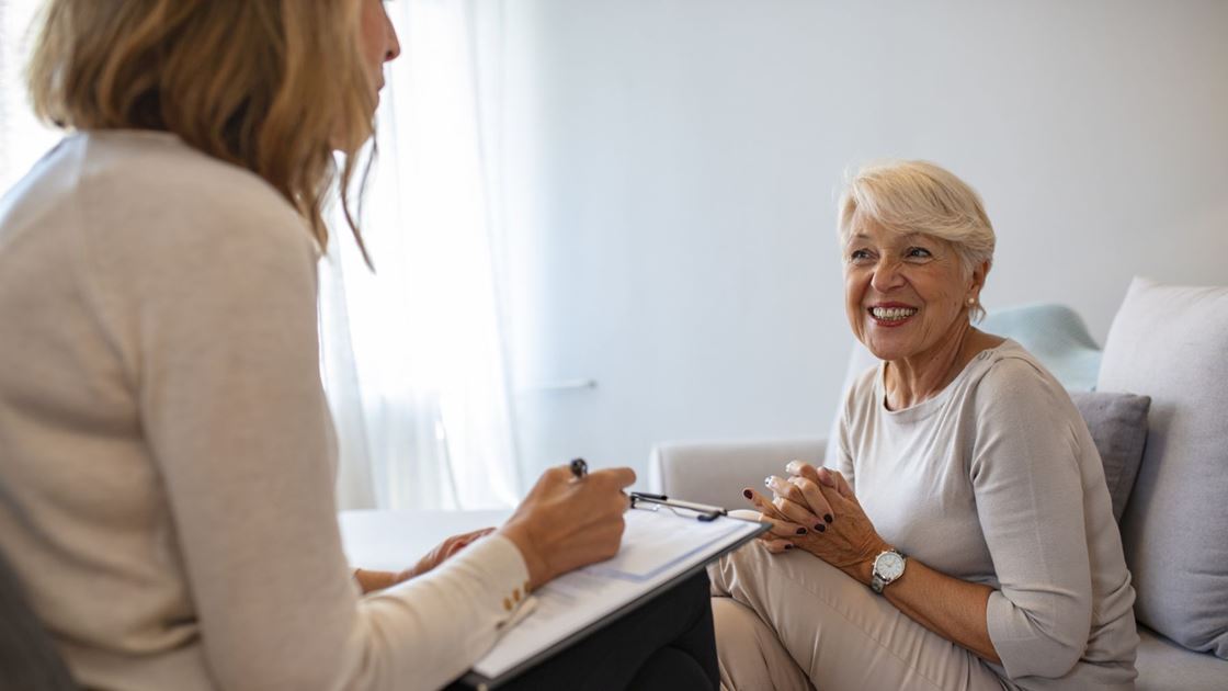 心理治療對于解決中風(fēng)后的抑郁和焦慮非常重要，因為這些是非常常見的癥??狀。