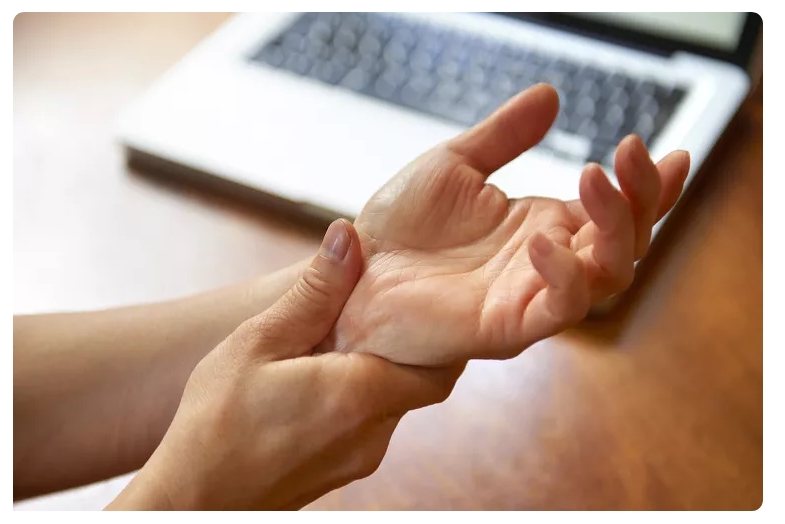 強直性脊柱炎對身體的6種影響，你了解嗎？