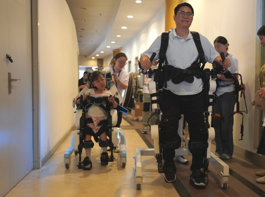 輕量化外骨骼系統(tǒng) 輕量化外骨骼系統(tǒng)